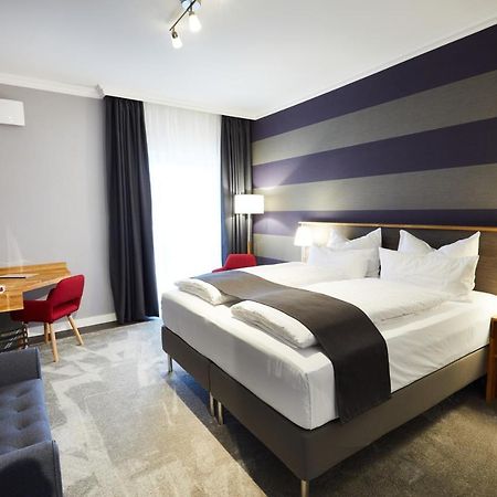 Hotel Garni Am Schloss Kottenheim 외부 사진