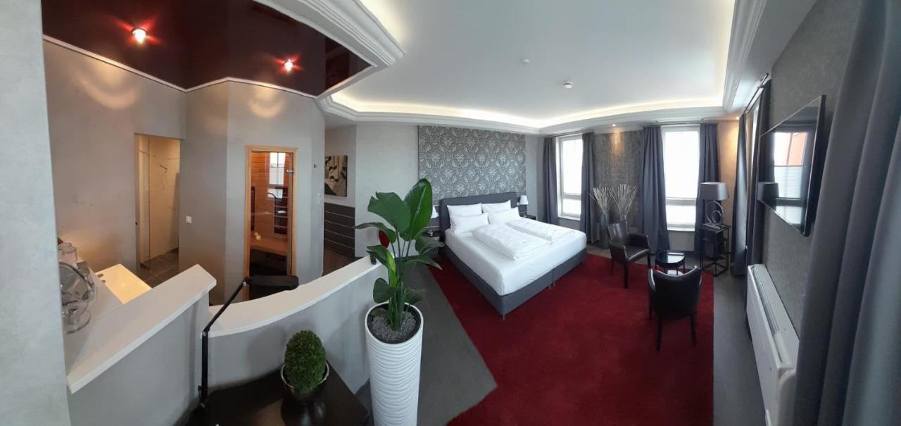 Hotel Garni Am Schloss Kottenheim 외부 사진