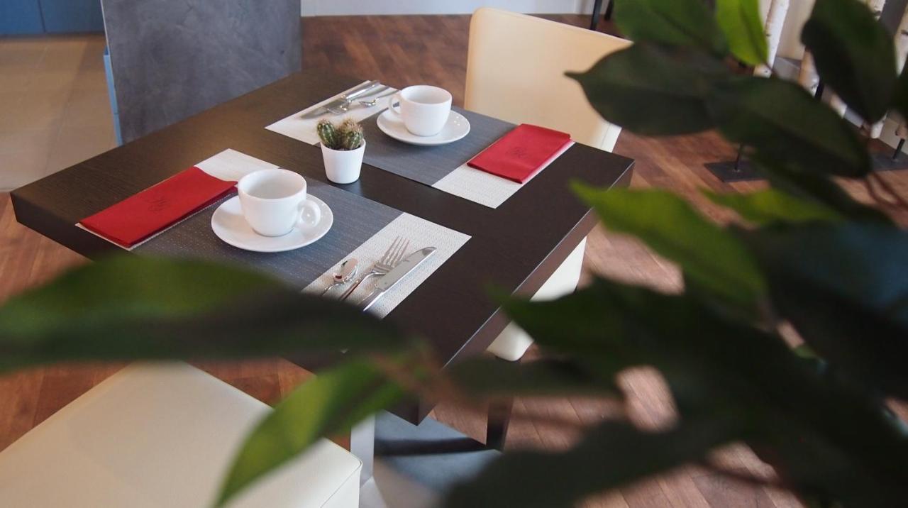 Hotel Garni Am Schloss Kottenheim 외부 사진